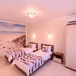 فندق Complex Lorena 3*