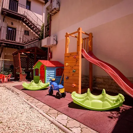 Hotel Complex Lorena 3*