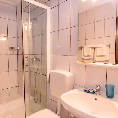 Complex Lorena 3* Navodari